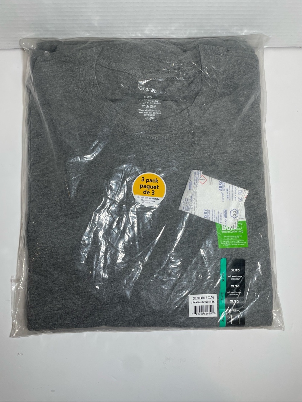 Old Navy Men’s Dark Gray Short Sleeve Crew Neck T-Shirt - 3 Pack